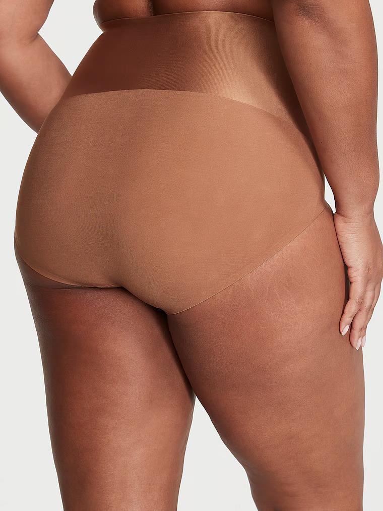Smoothing Shimmer Brief Kulot arka görünümü