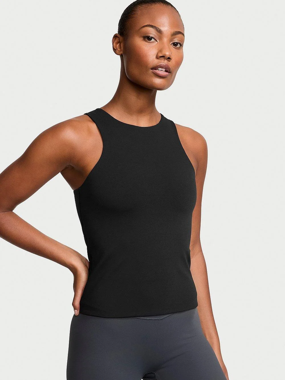 Vs Elevate Cut Out Atlet arka görünüm
