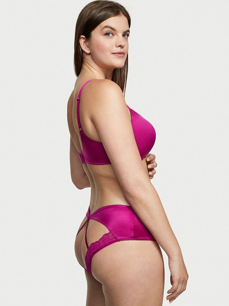 Very Sexy Arkasi Acik Cheeky Kulot arka görünümü
