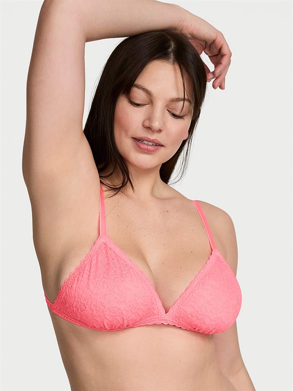 Dantelli Desteksiz Ucgen Bralet