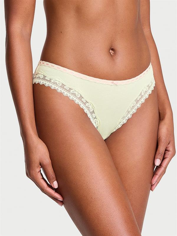 Pamuklu Fiyonklu Dantelli Bikini Kulotu ön görünüm