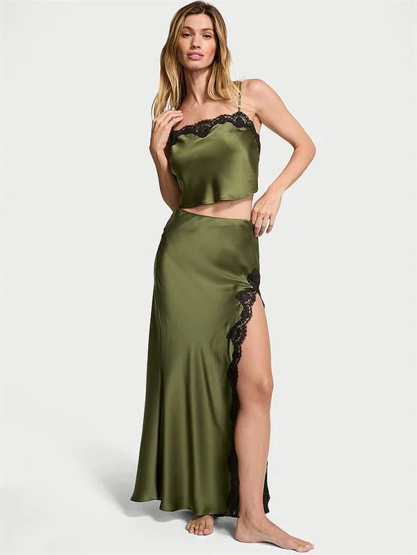 Saten Dantelli Crop Ust Ve Slip Etek Takimi ön görünüm