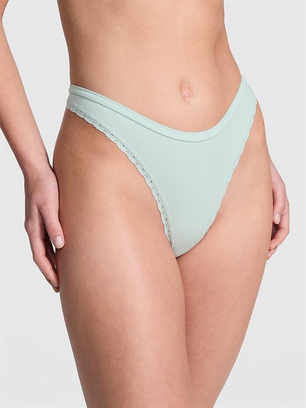 Pink Seamless Derin Bacak Kesim Tanga
