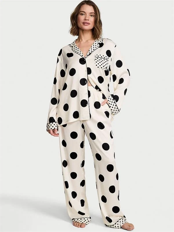 Victorias Secret Parlak Saten Uzun Pijama Takimi