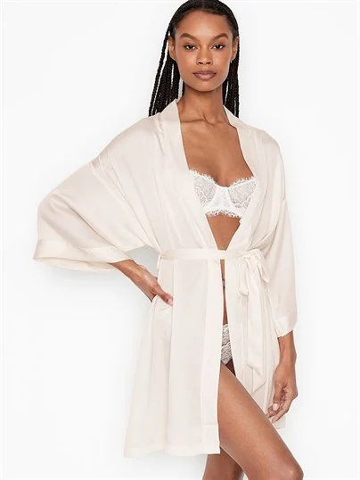 Bridal Satin Robe ön görünüm