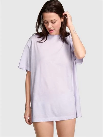 Pink Pamuklu Oversize Uyku Tisortu ön görünüm