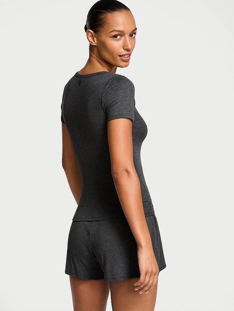 Modal Kısa Kollu Henley Tisort Boxer Sort Takim arka görünümü