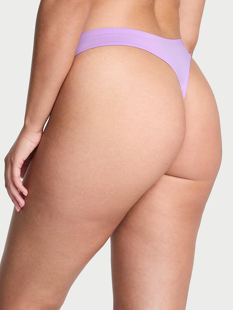 Seamless Tanga arka görünümü