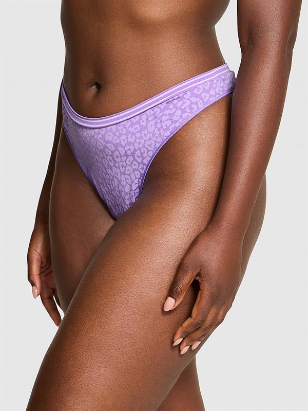 Pink Seamless Derin Bacak Kesim Tanga