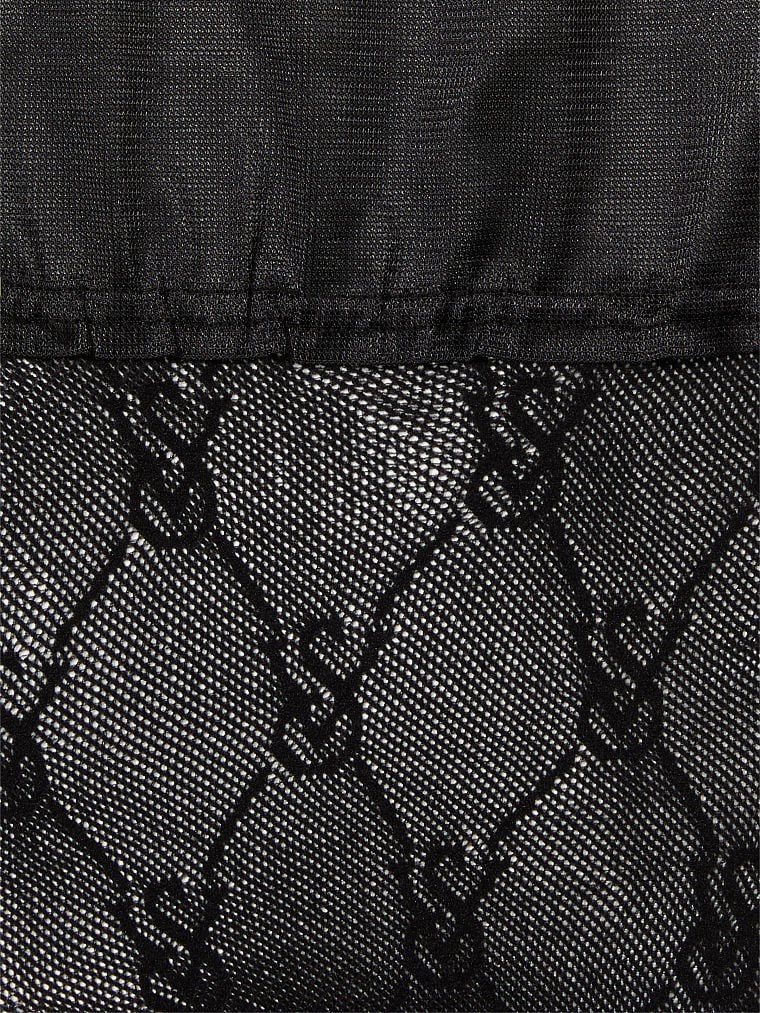 Monogram Logolu Dizustu Corap arka görünümü