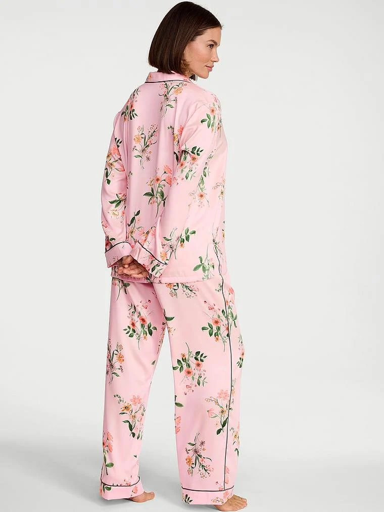 Parlak Saten Uzun Pijama Takimi arka görünüm