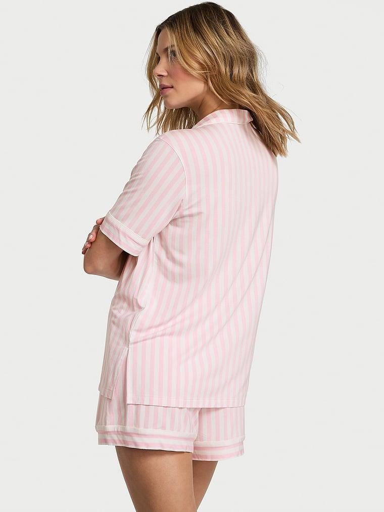 Modal Kısa Pijama Takimi arka görünümü